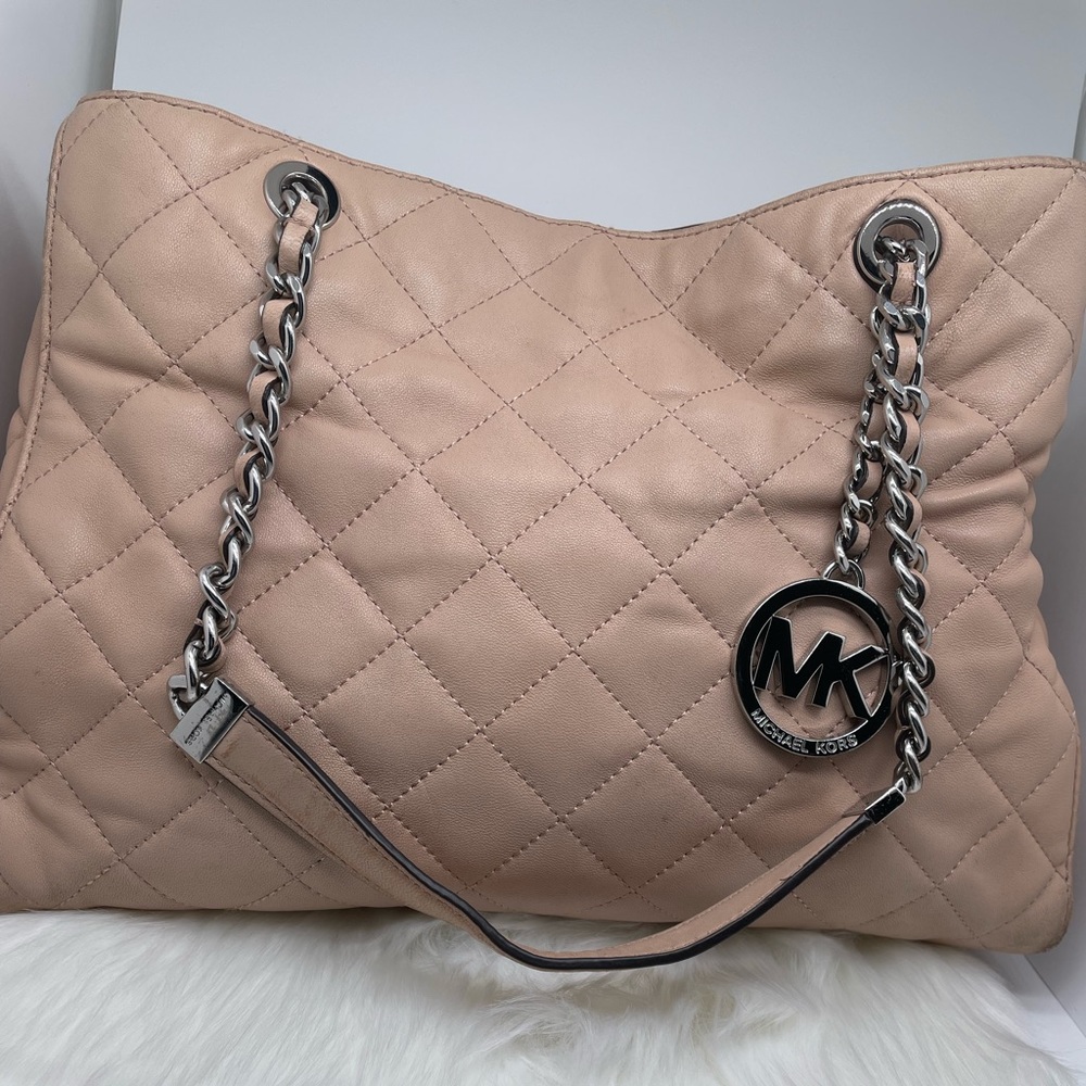 Michael Kors Susannah Large Quilted Leather Tote